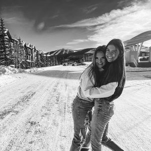 Meet your Posher, Avery